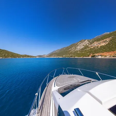 Blue Neptune Yacht *